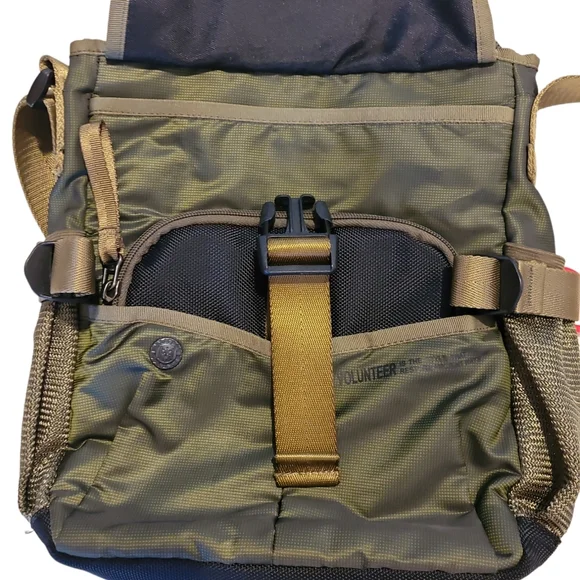 Volunteer Crossbody Messenger Bag - Picture 13 of 16